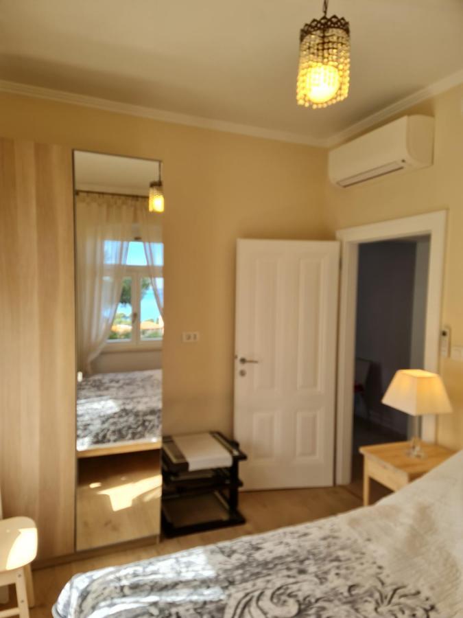 Villa Jure - Apartment Mirjana Lovran Ngoại thất bức ảnh